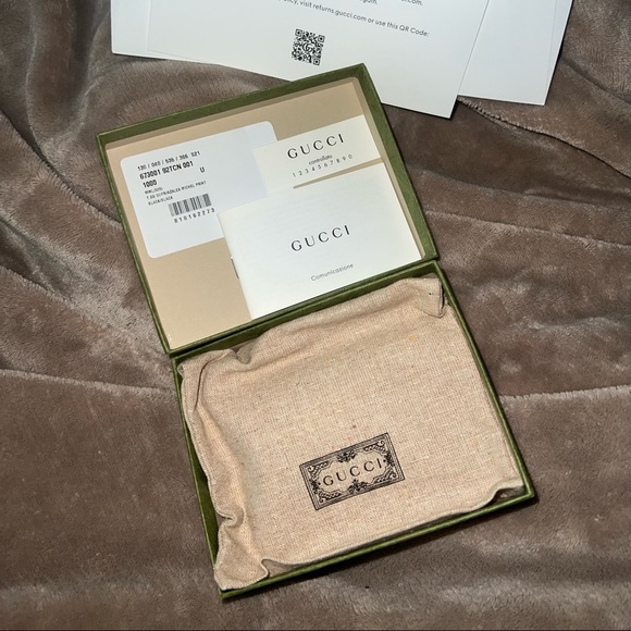 Mens Bi-Fold Gucci Wallet - Picture 7 of 9
